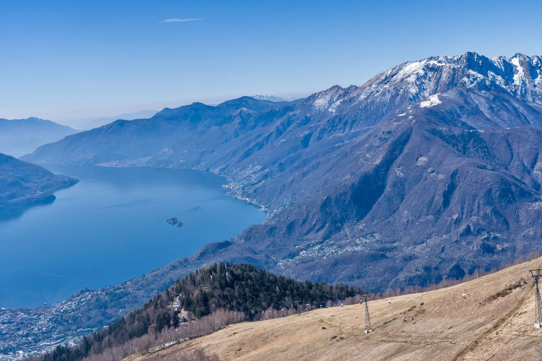 Frontière suisse : lac de Côme, lac Majeur et lac de Garde